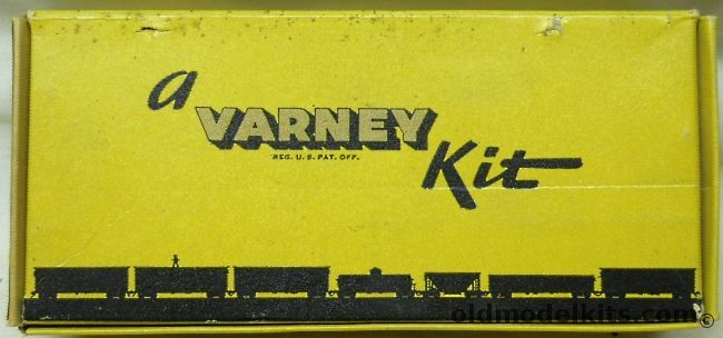 Varney 1/87 40' Billboard Reefer Old Dutch Cleanser Car with Sprung Trucks - HO Craftsman Kit, RW-1 plastic model kit